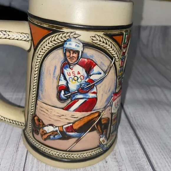 Budweiser USA 1992 vintage Olympic beer mug - Picture 5 of 7